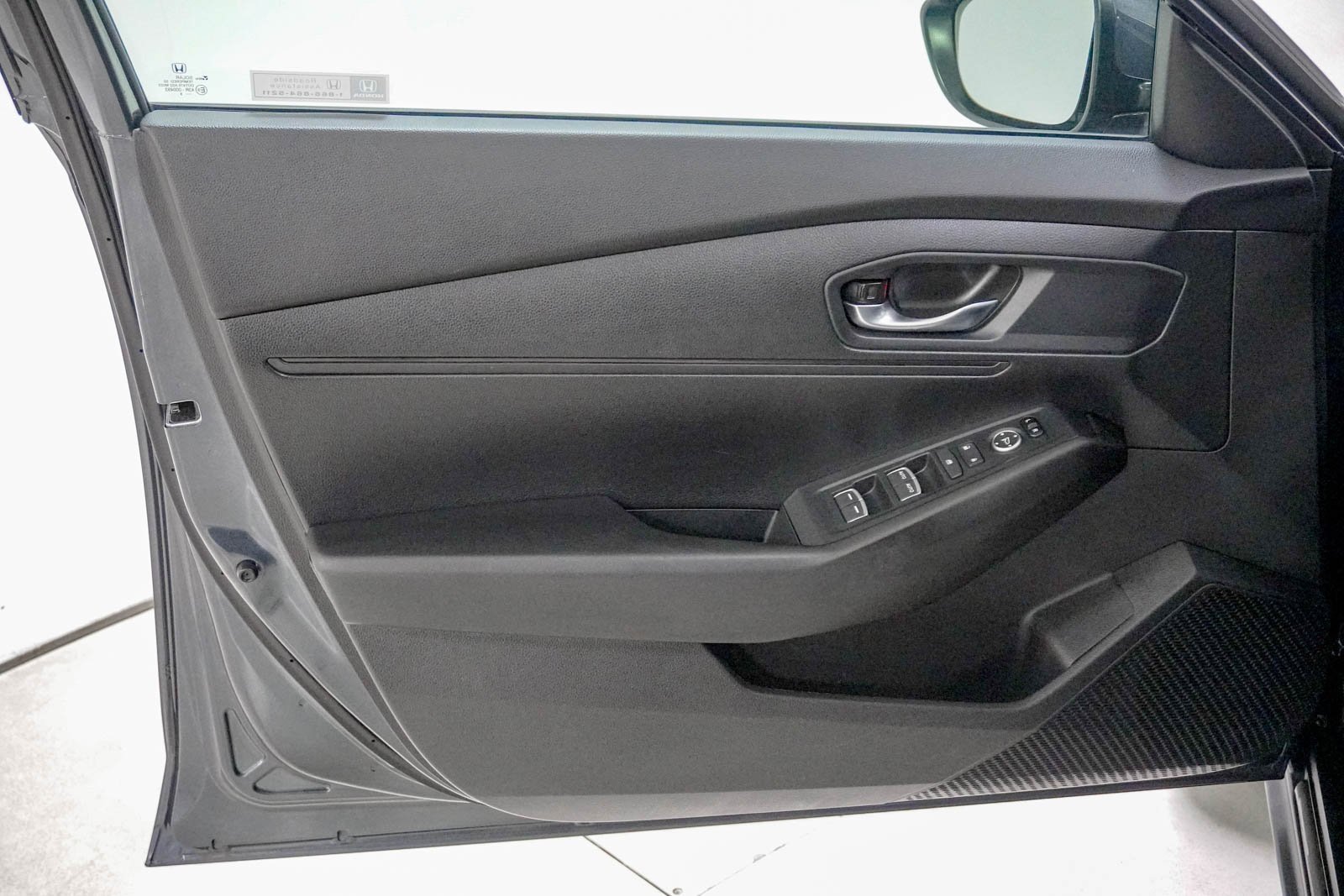 Used 2023 Honda Accord LX image 16