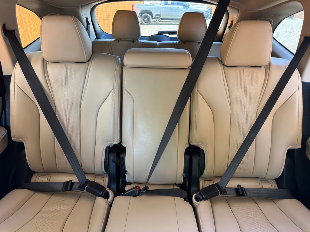 Used 2025 Acura MDX w/ Technology Package image 29