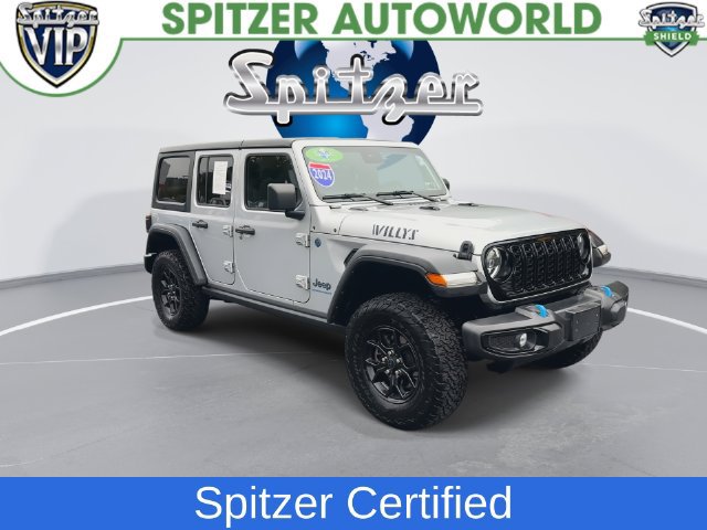 Used 2024 Jeep Wrangler Unlimited AWD/4WD image 2