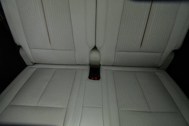 New 2026 Cadillac Vistiq Luxury w/ LPO, Floor Liner Package image 27