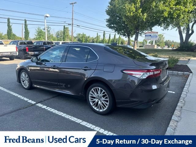 Used 2018 Toyota Camry XLE w/ Driver Assist Package FWD image 14