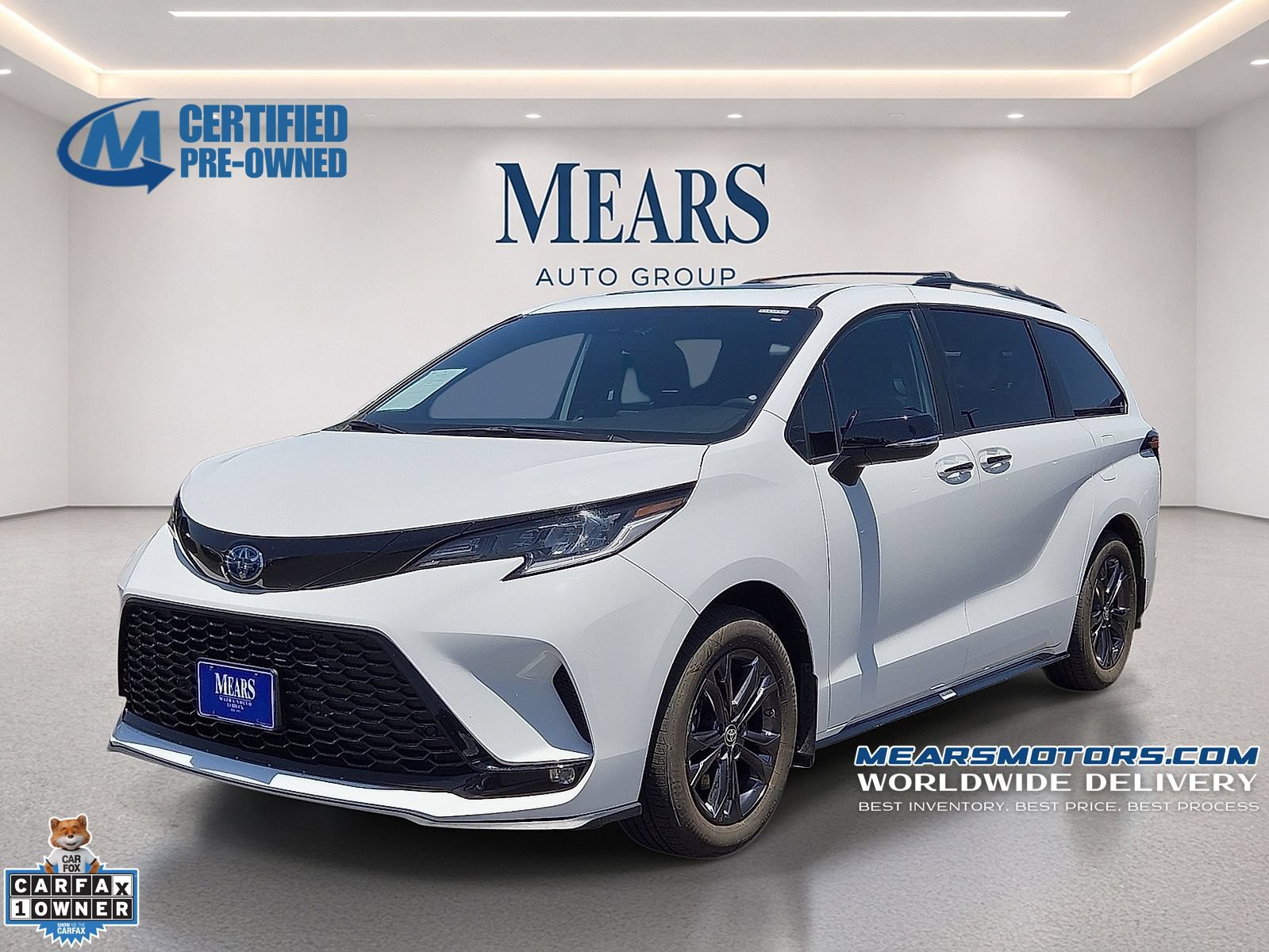 Used 2025 Toyota Sienna XSE w/ XSE Premium Package AWD/4WD image 1