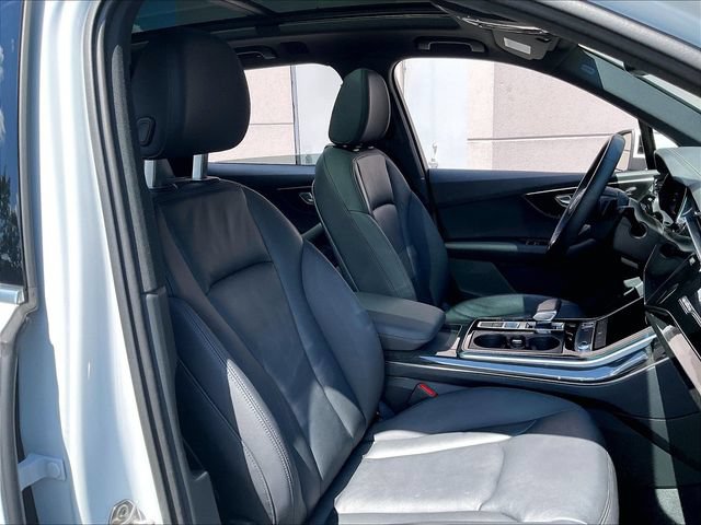 Used 2023 Audi Q7 2.0T Premium AWD/4WD image 17