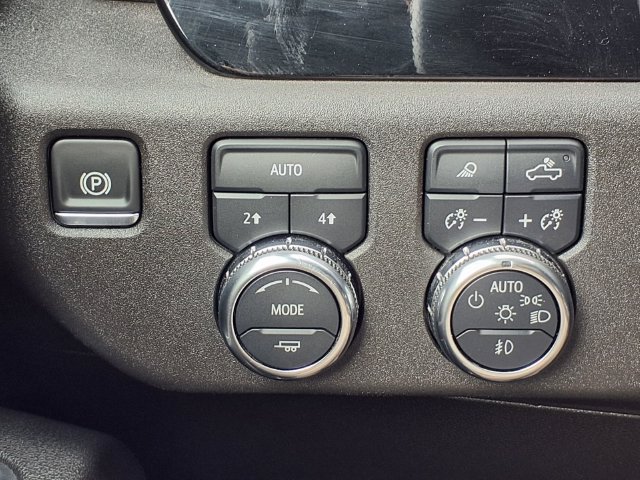 Used 2025 GMC Sierra 1500 SLT AWD/4WD image 20