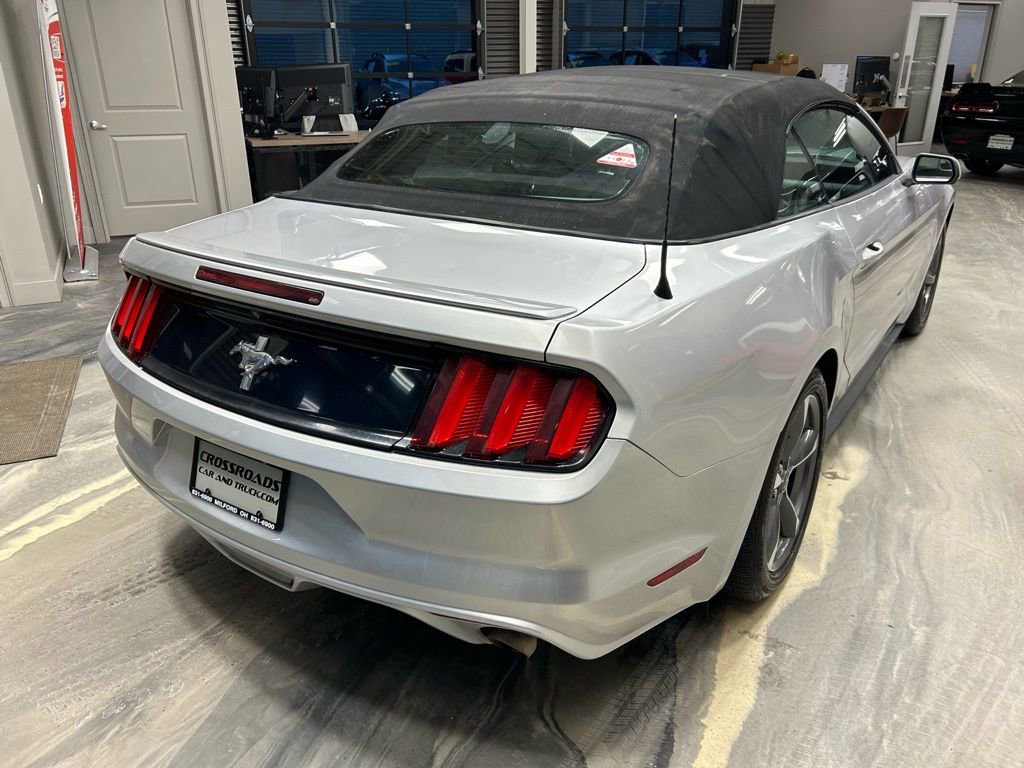 Used 2016 Ford Mustang Convertible w/ Equipment Group 051A image 25