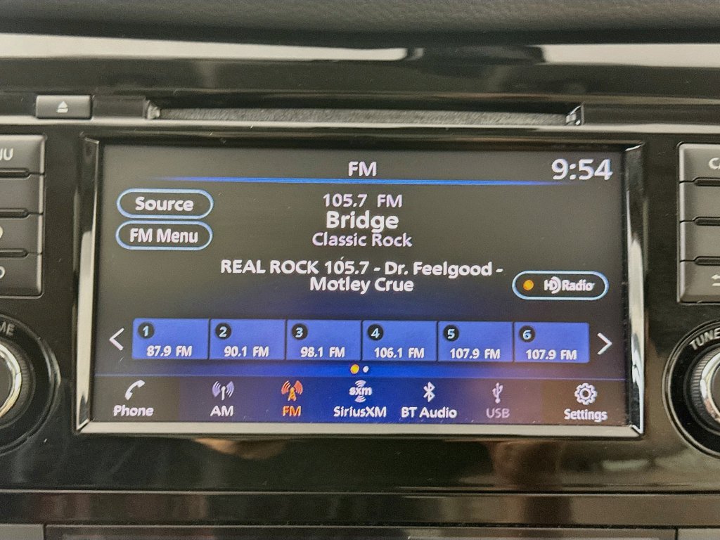 Used 2020 Nissan Rogue SL w/ Premium Package FWD image 17
