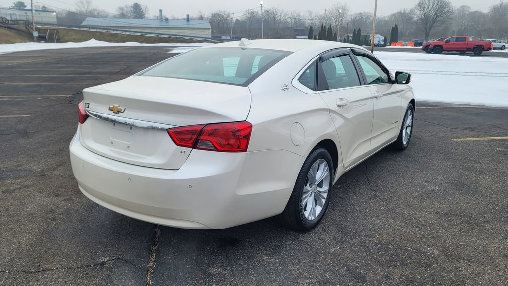 Used 2014 Chevrolet Impala LT w/ Convenience Package image 12