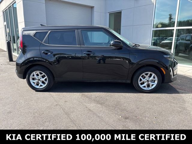 Certified 2025 Kia Soul LX image 4