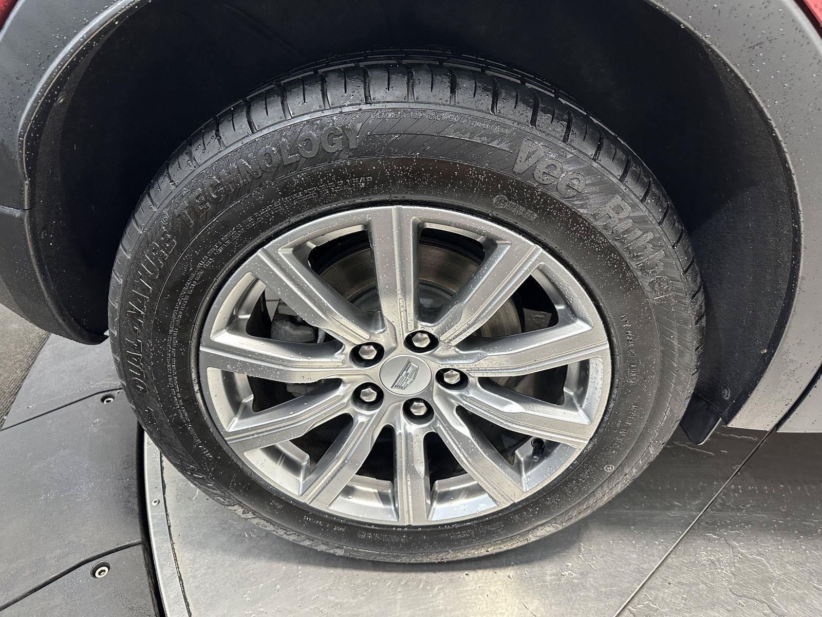 Used 2019 Cadillac XT4 Premium Luxury w/ Cold Weather Package AWD/4WD image 11