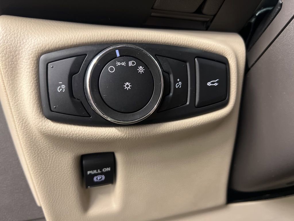 Used 2017 Lincoln MKX Reserve image 21