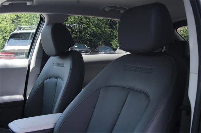 Certified 2025 Hyundai Ioniq 5 SEL image 10