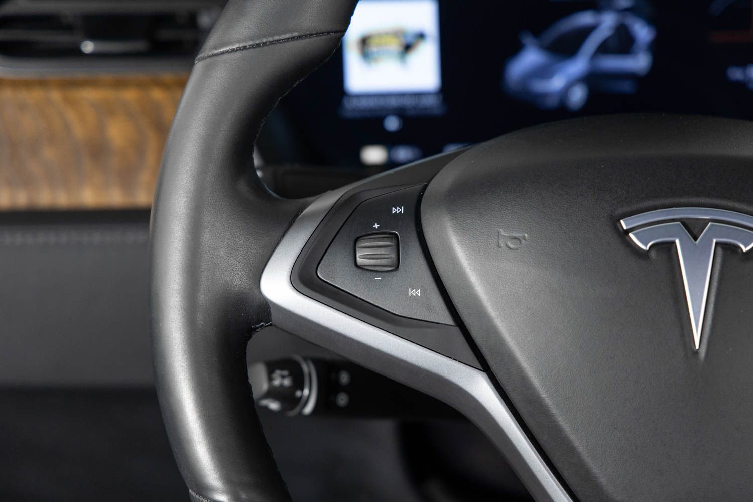 Used 2019 Tesla Model X 75D image 31