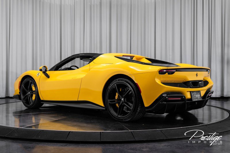 Used 2024 Ferrari 296 GTS image 16