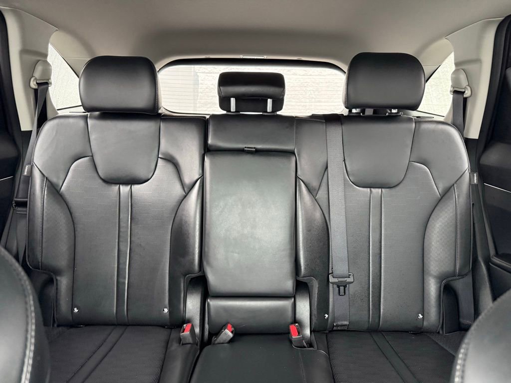 Certified 2024 Kia Sorento S image 50