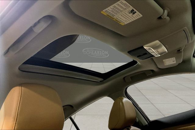 Used 2020 Nissan Sentra SV w/ SV Premium Package image 17