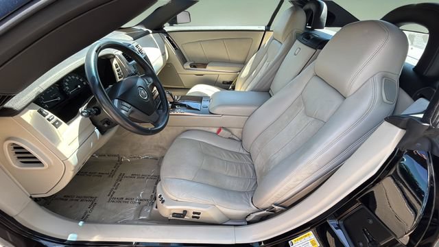 Used 2006 Cadillac XLR V RWD image 19