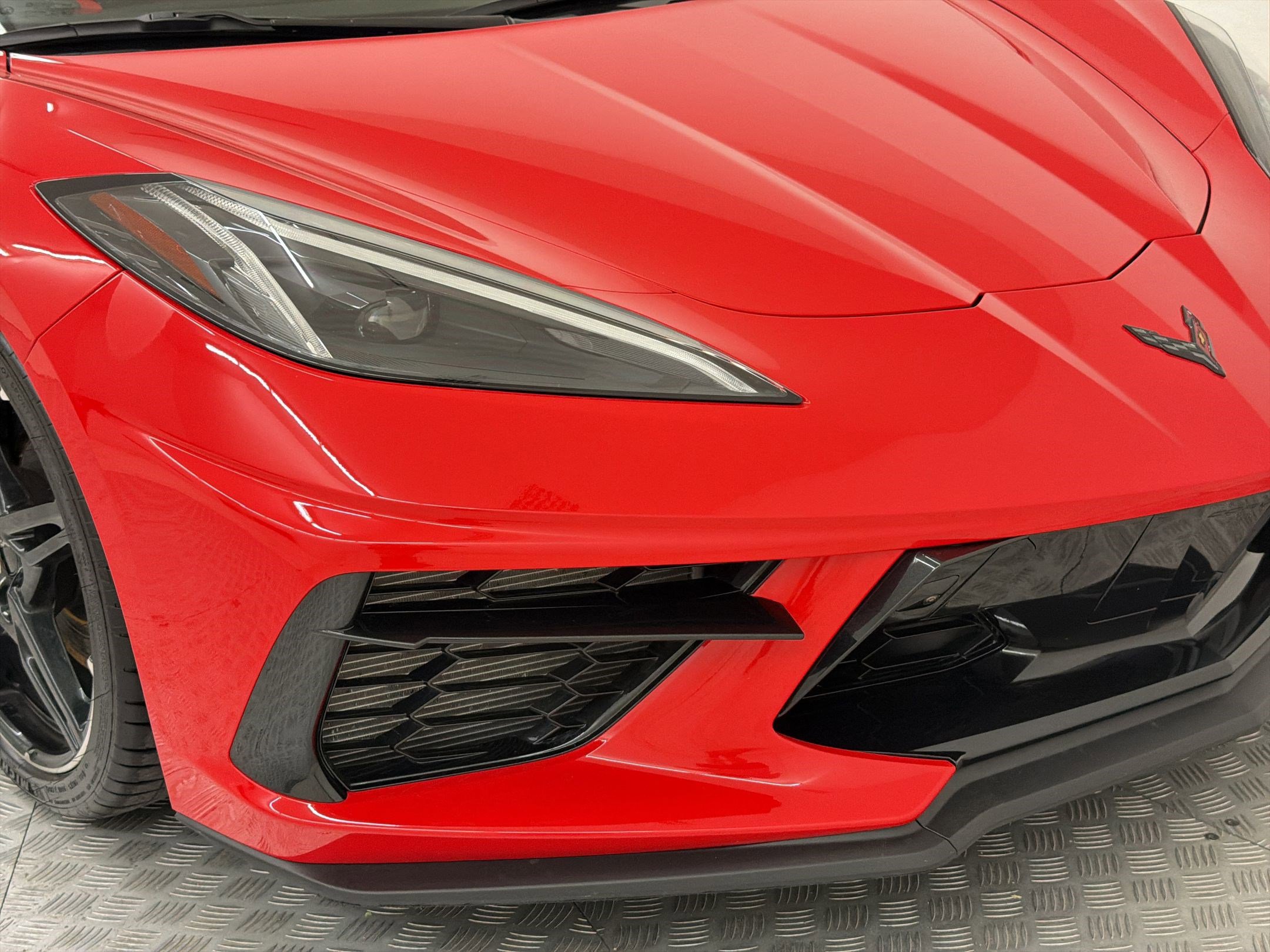 Used 2020 Chevrolet Corvette Stingray Premium Cpe w/ 3LT Preferred Equipment Group RWD image 11