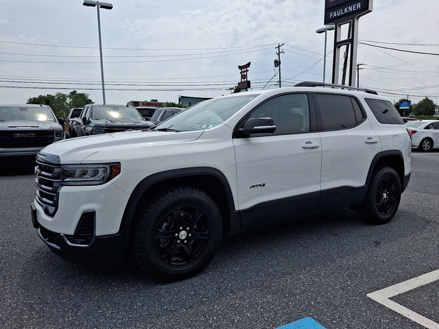 Certified 2023 GMC Acadia AT4 AWD/4WD image 3