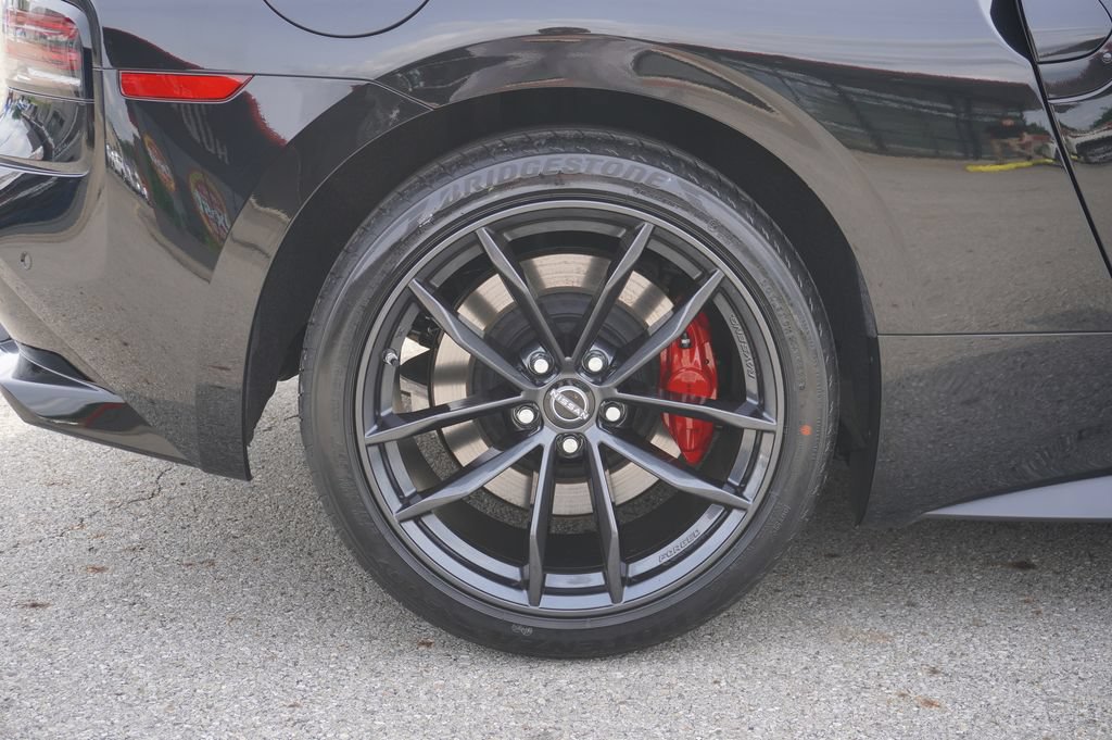 Used 2023 Nissan Z w/ Floor Mat Package (L93) RWD image 23