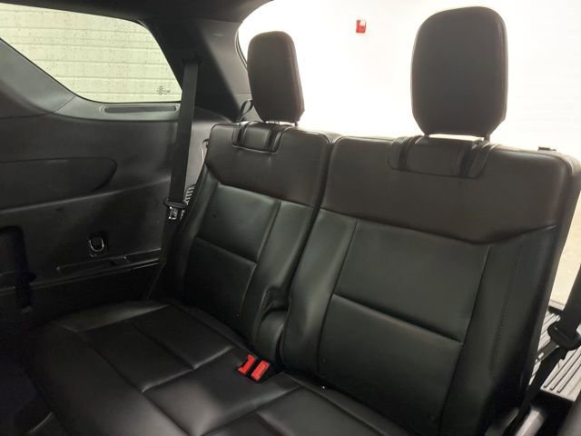 Used 2020 Ford Explorer Platinum w/ Premium Technology Package AWD/4WD image 21