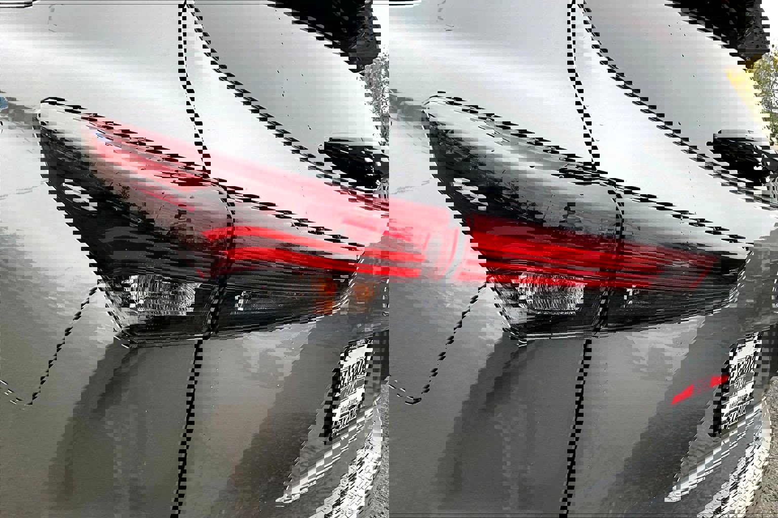 Used 2026 Toyota Highlander Platinum image 29