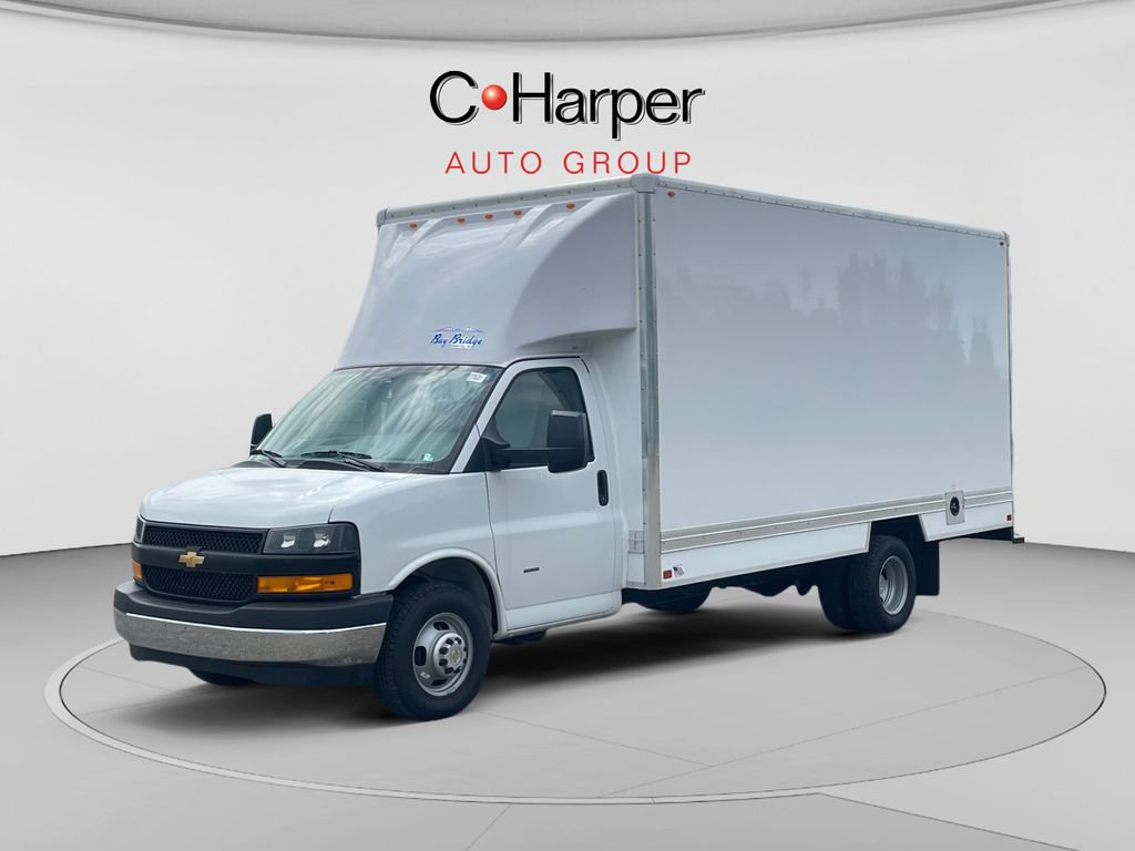 New 2026 Chevrolet Express 3500 w/ Power Convenience Package RWD image 7