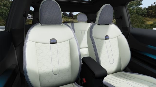 New 2026 MINI Cooper 2-Door Hardtop FWD image 3