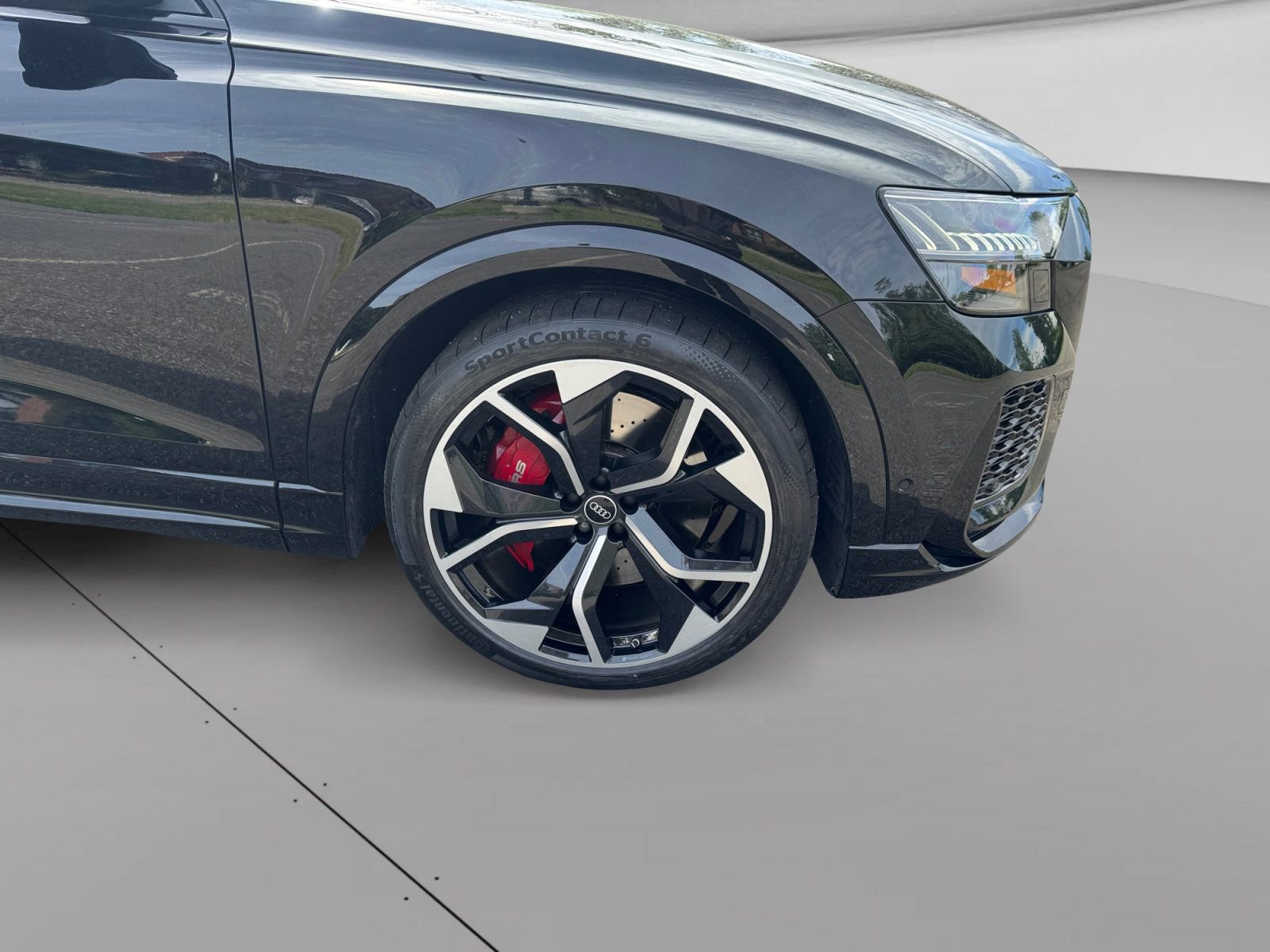 Used 2022 Audi RS Q8 AWD/4WD image 4