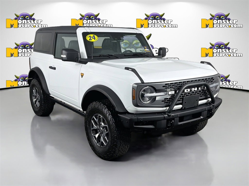 Used 2024 Ford Bronco Badlands image 3