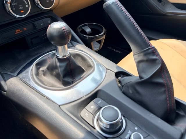 Used 2016 MAZDA MX-5 Miata Grand Touring RWD image 10
