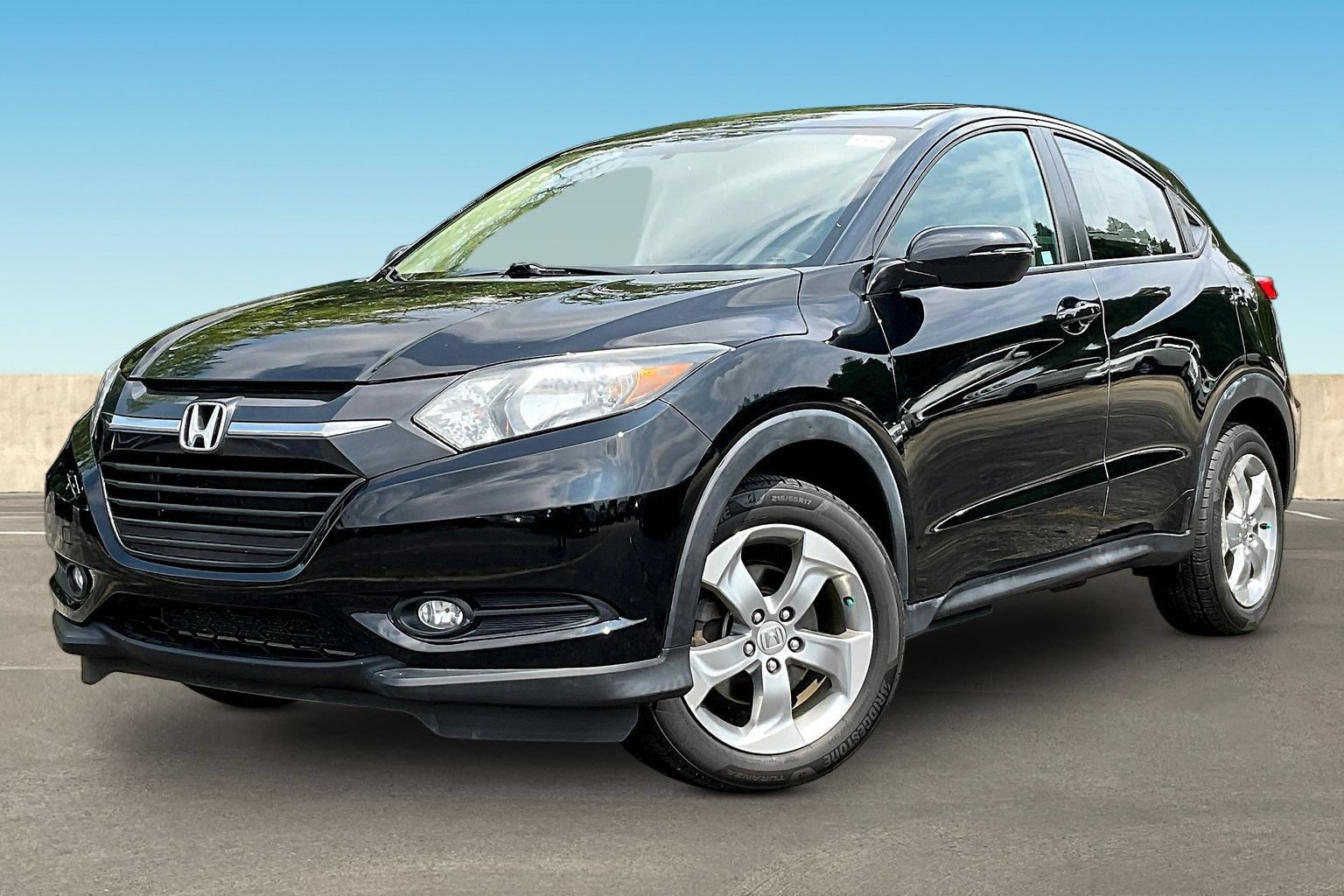 Used 2016 Honda HR-V EX image 3