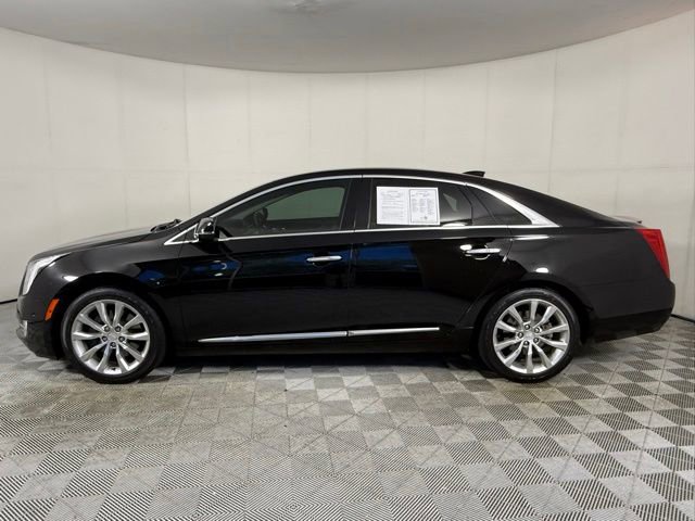 Used 2017 Cadillac XTS Luxury FWD image 3