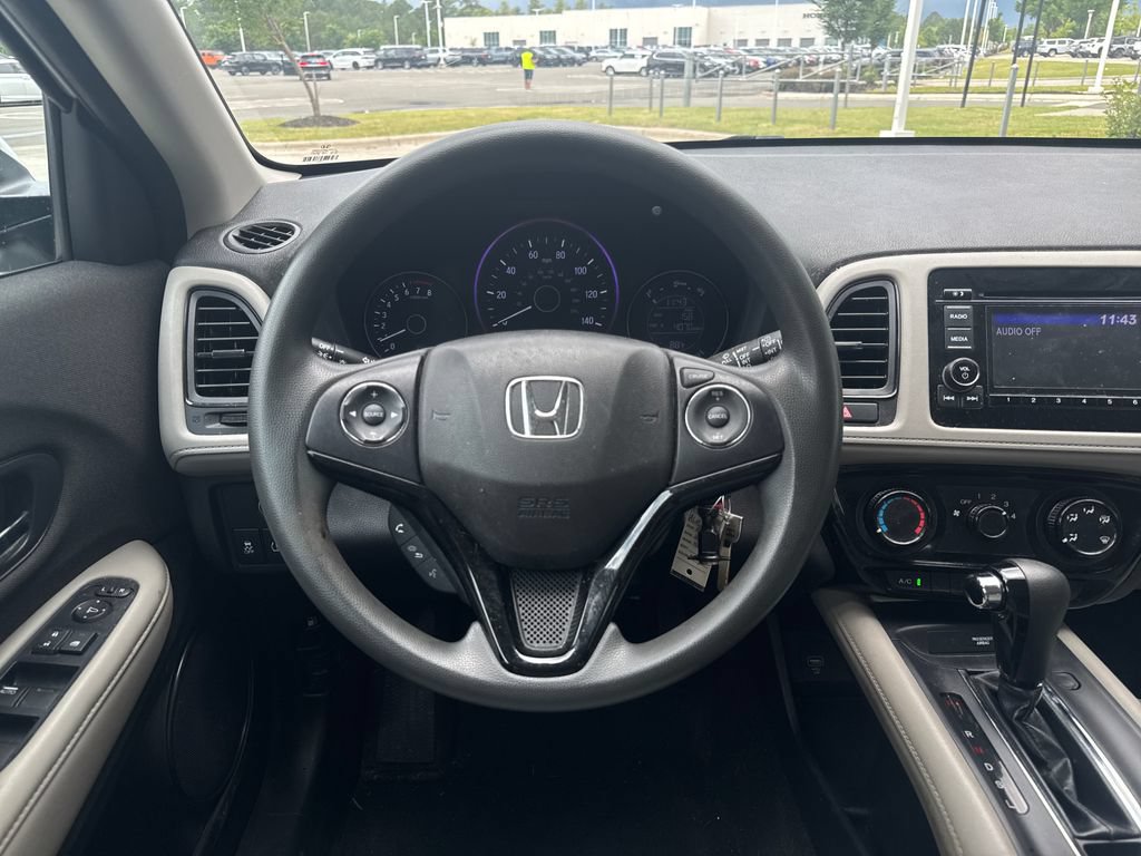 Used 2020 Honda HR-V LX image 19