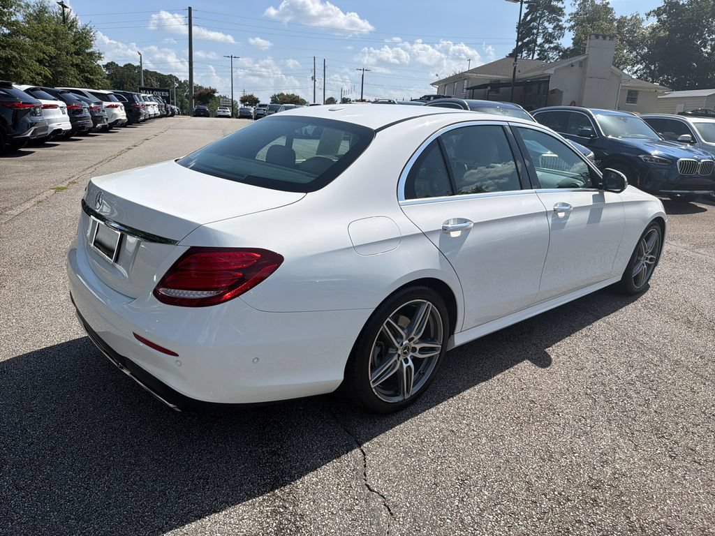 Used 2018 Mercedes-Benz E 300 image 7