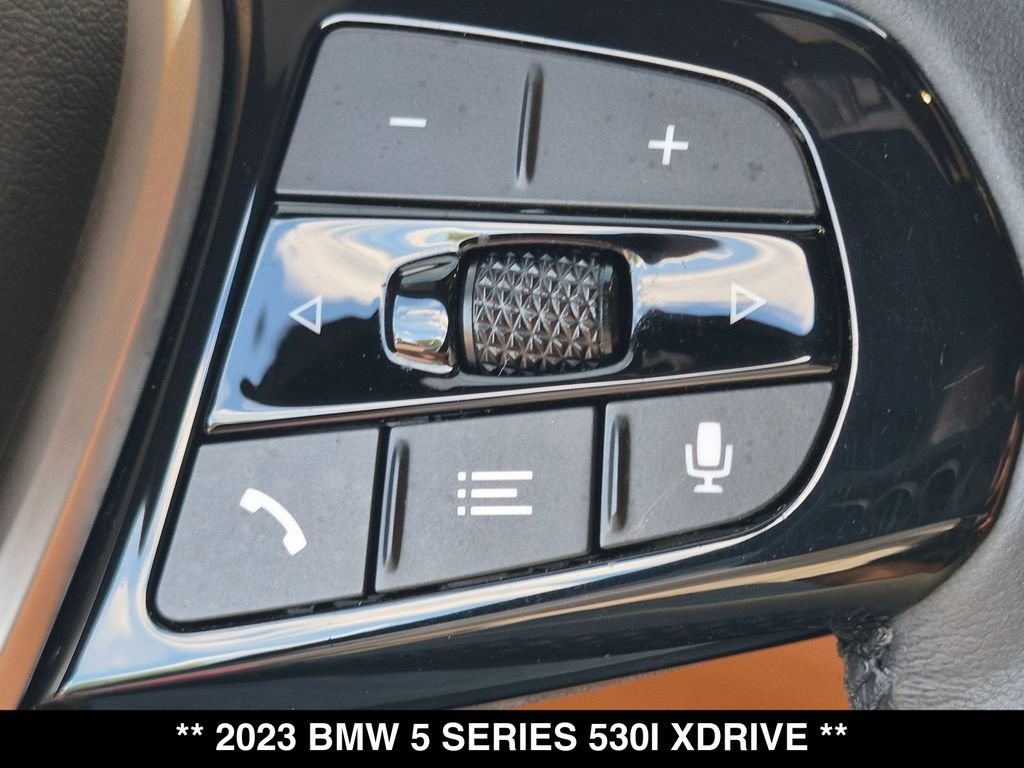 Used 2023 BMW 530i xDrive w/ Convenience Package AWD/4WD image 7