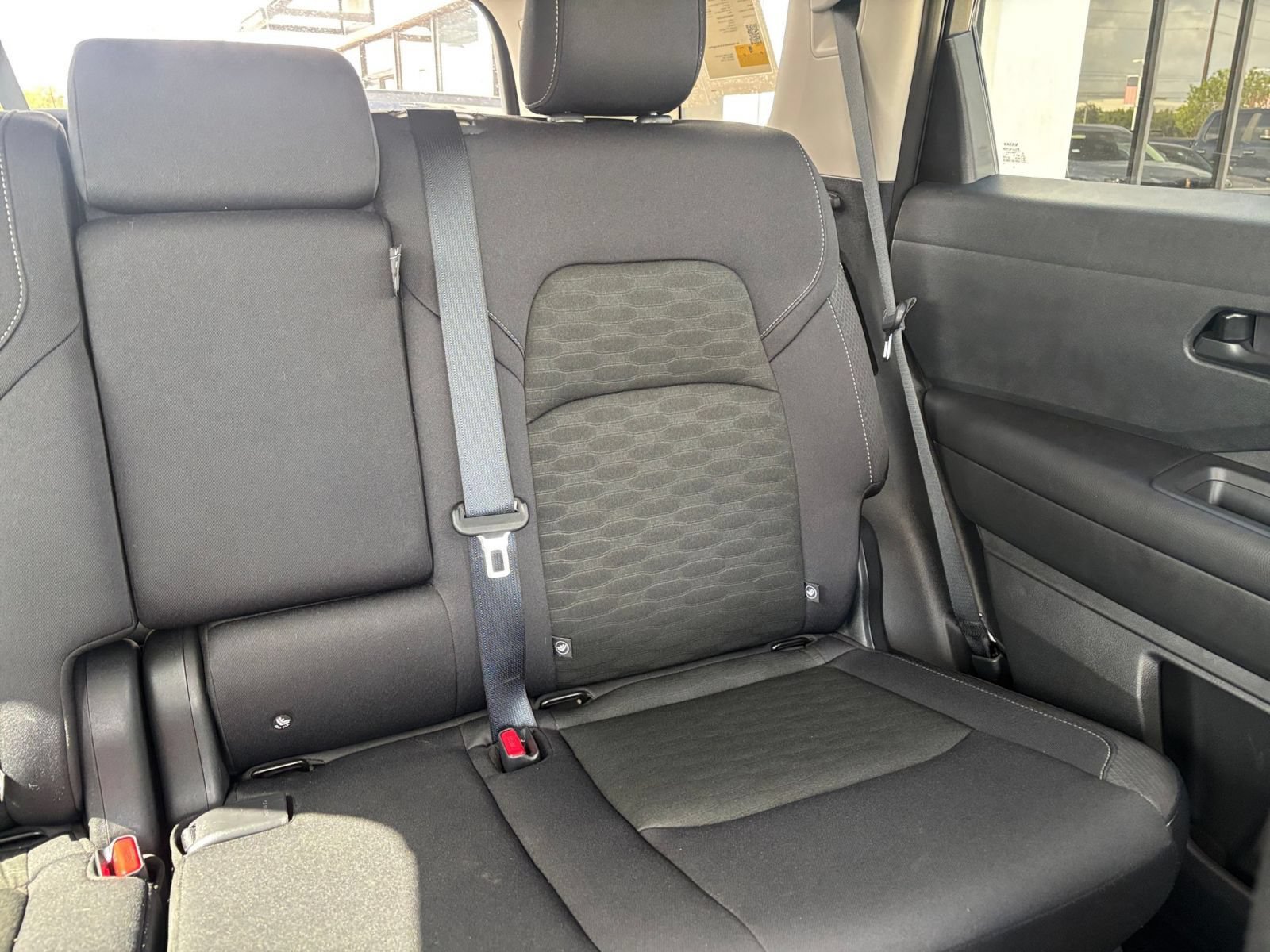 Used 2026 Nissan Pathfinder SV FWD image 40