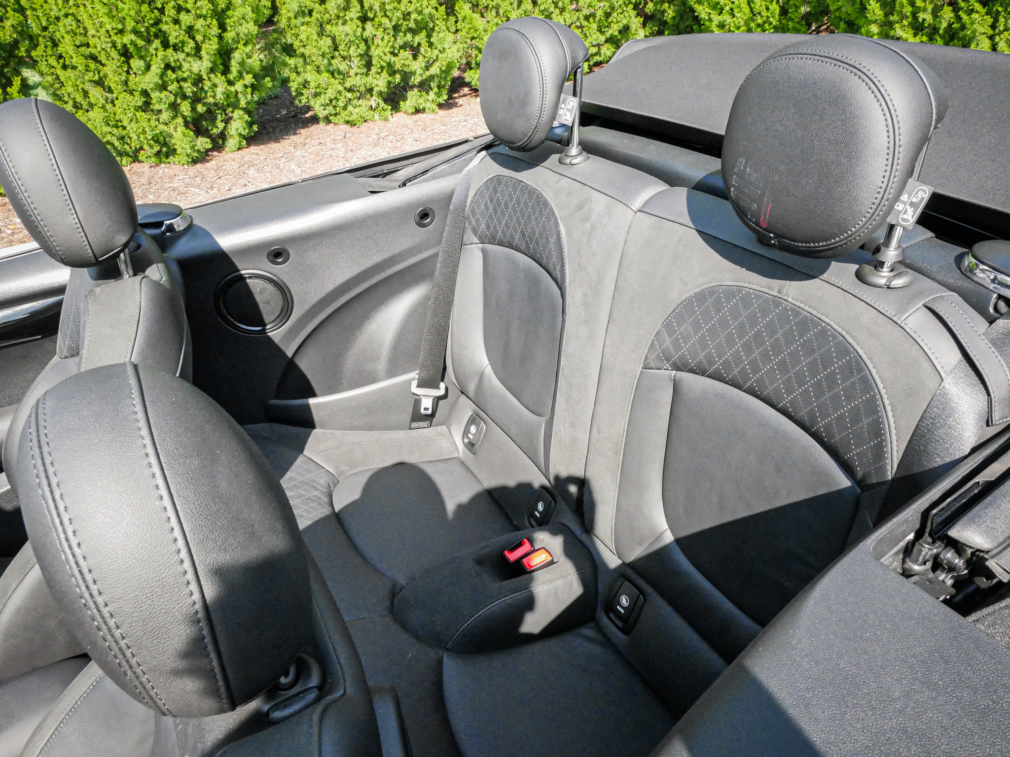 Used 2024 MINI Cooper S w/ Signature Upholstery Package FWD image 31