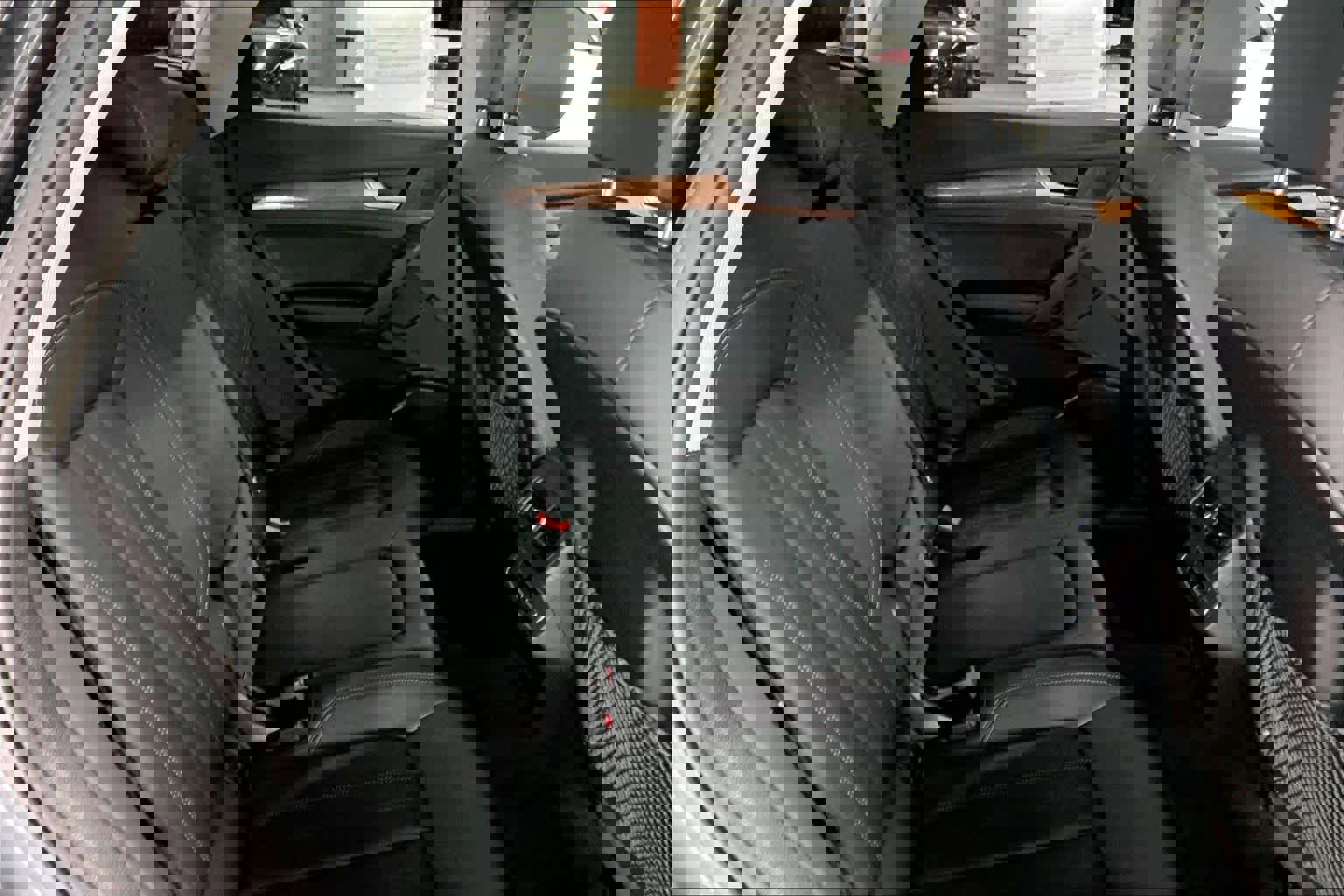 Used 2023 Audi Q5 2.0T Premium w/ Convenience Package image 29