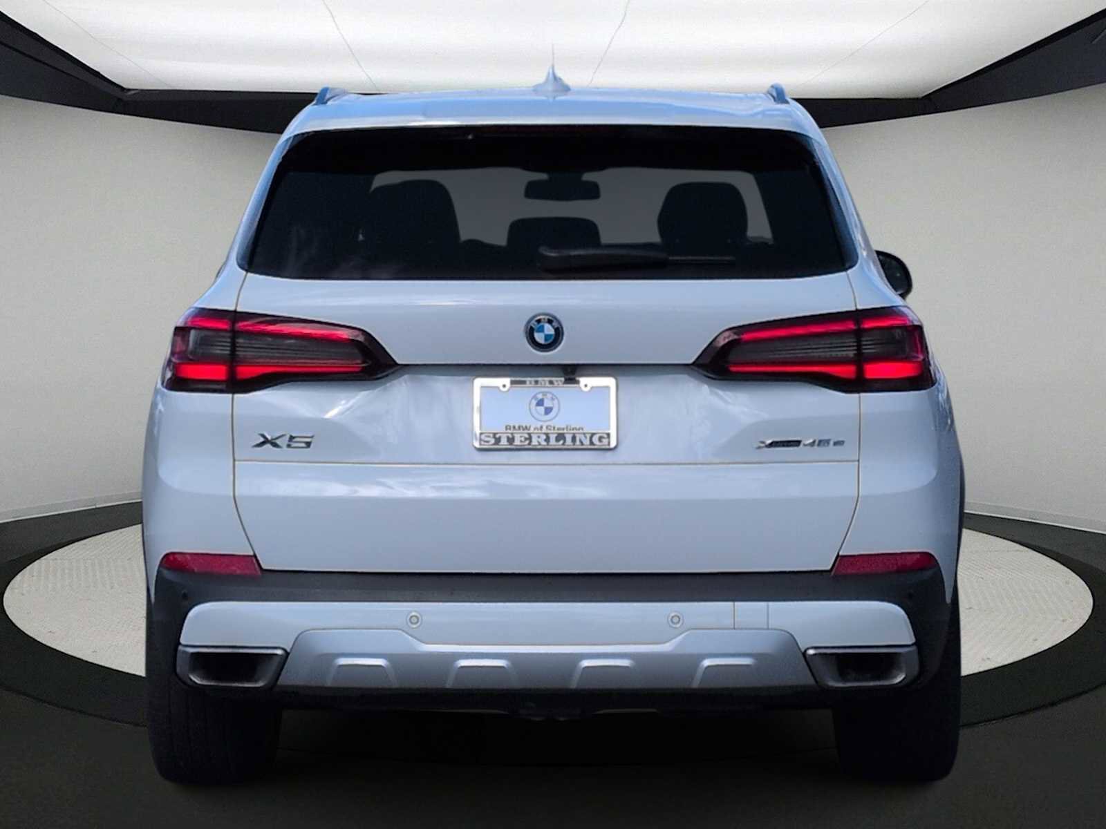 Certified 2023 BMW X5 xDrive45e w/ Climate Comfort Package image 7