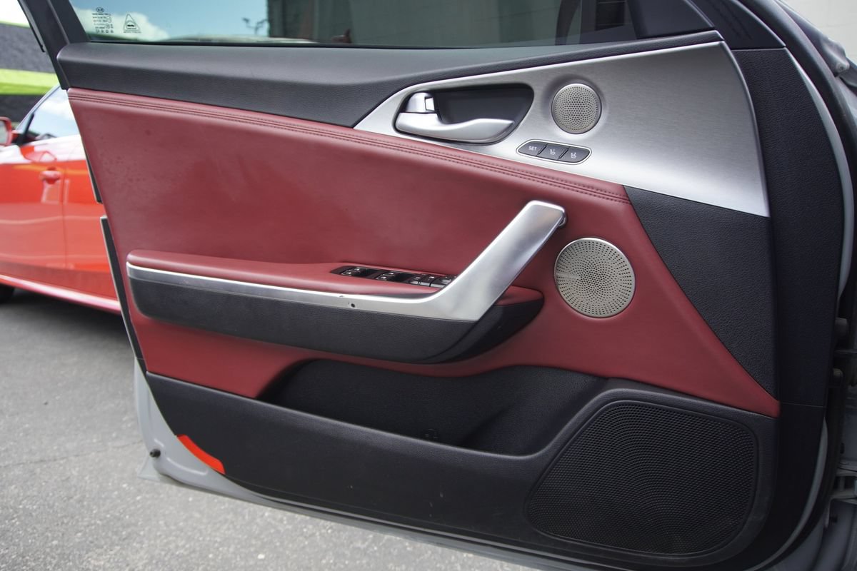 Used 2020 Kia Stinger GT2 AWD/4WD image 25