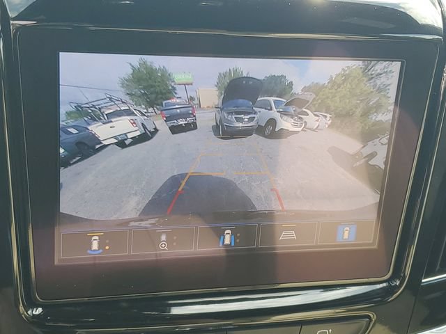 Used 2023 Chevrolet Traverse Premier w/ LPO, Cargo Package FWD image 18