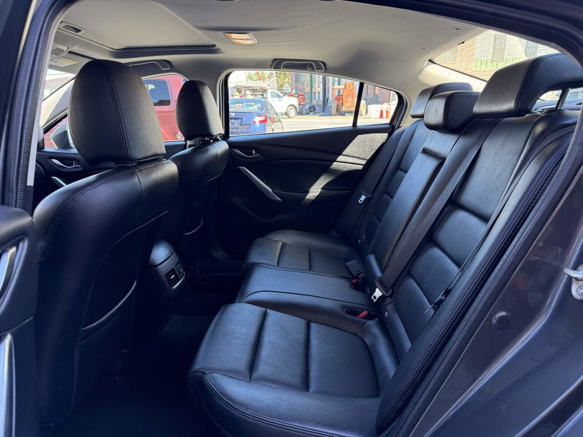 Used 2017 MAZDA MAZDA6 Touring image 12