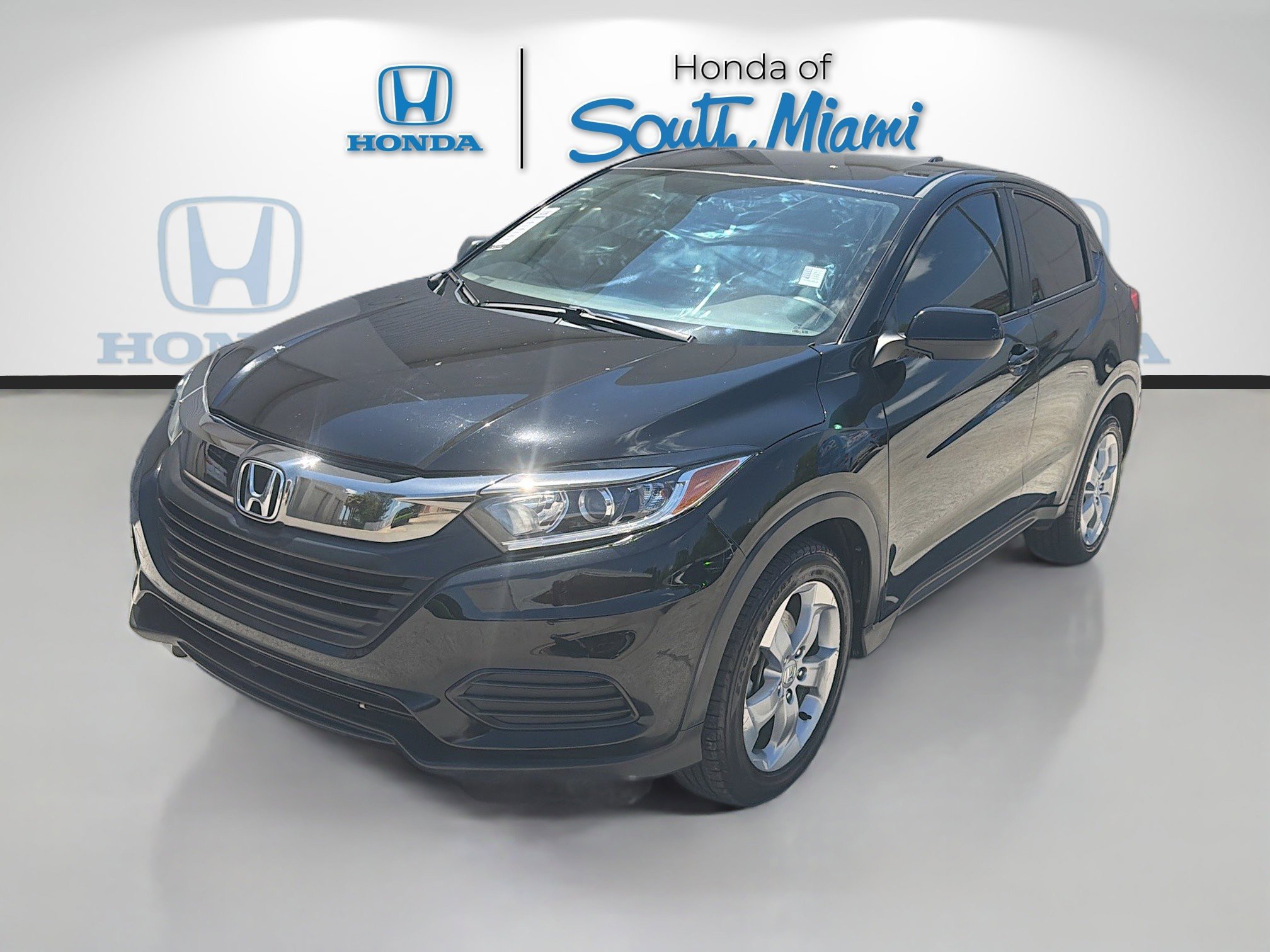 Certified 2020 Honda HR-V LX image 3