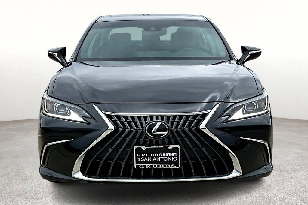 Used 2024 Lexus ES 350 w/ Premium Package image 6