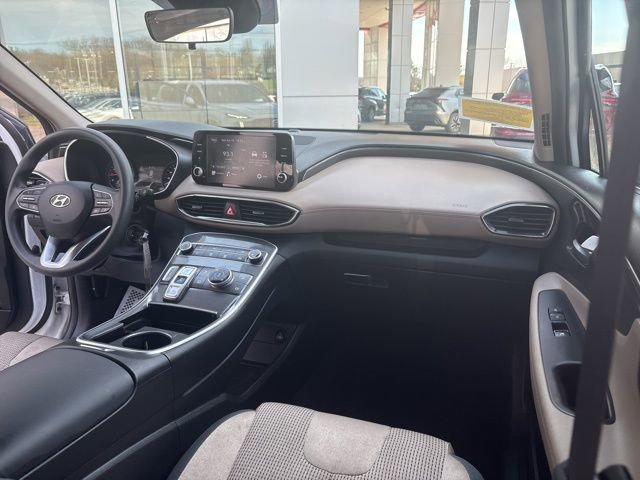 Used 2023 Hyundai Santa Fe SE image 31