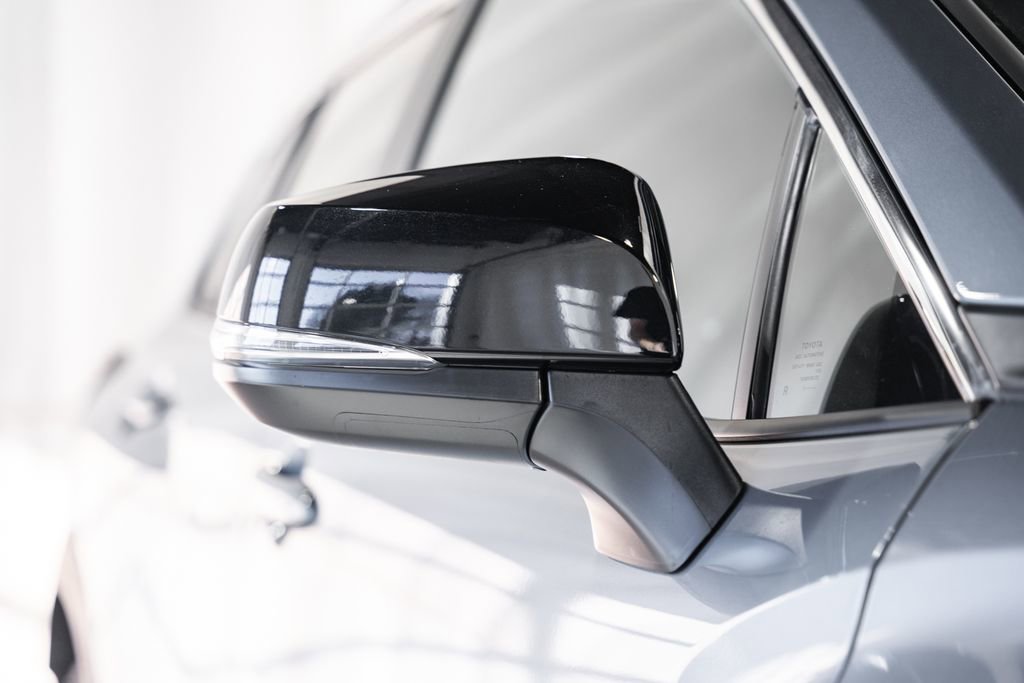 New 2026 Toyota Corolla Cross XLE image 15