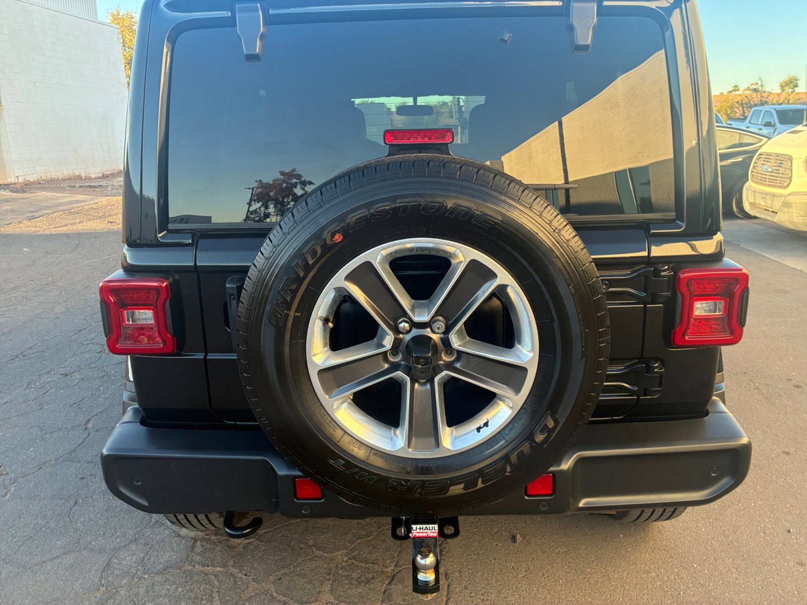 Used 2021 Jeep Wrangler Unlimited Sahara w/ Safety Group image 27