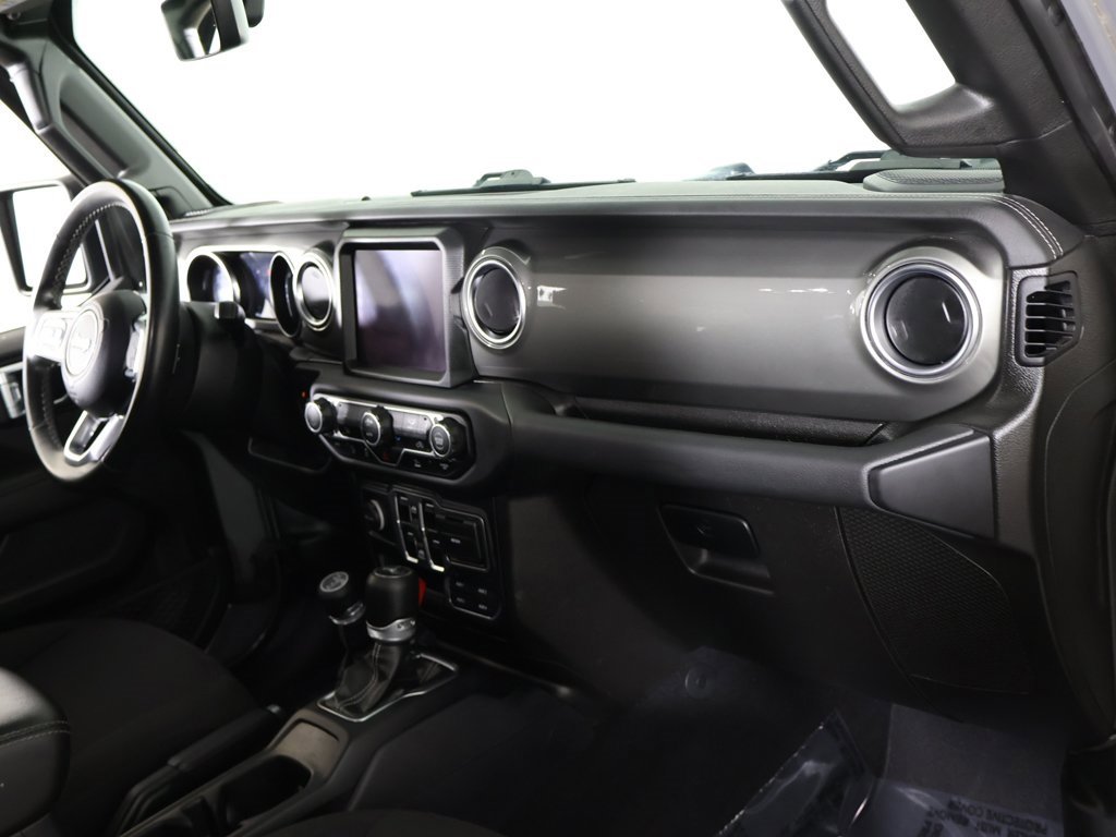 Used 2021 Jeep Wrangler Unlimited Sahara w/ Uconnect 4C Nav & Sound Group image 24