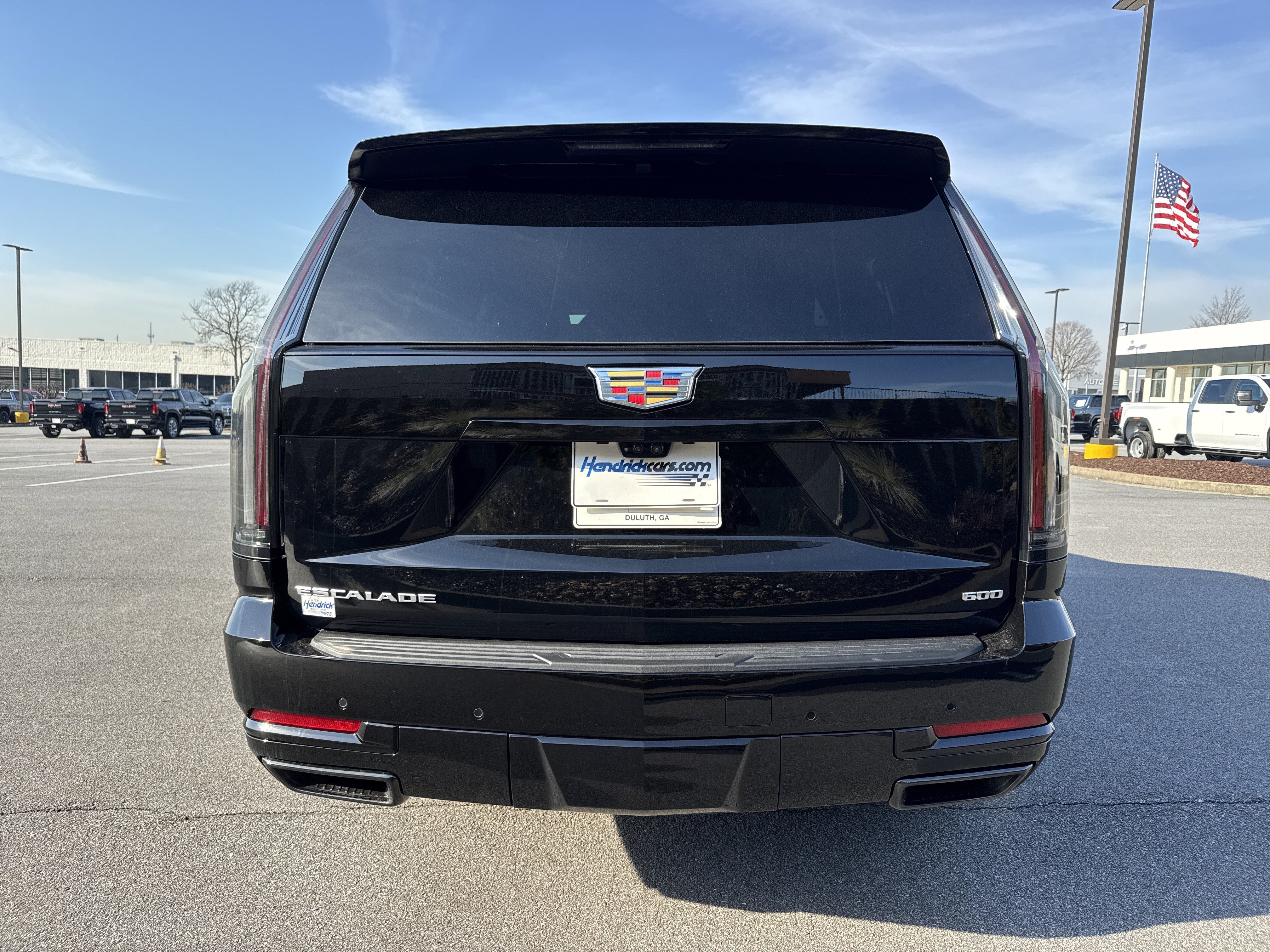 Used 2026 Cadillac Escalade ESV Sport w/ Touring Package image 9