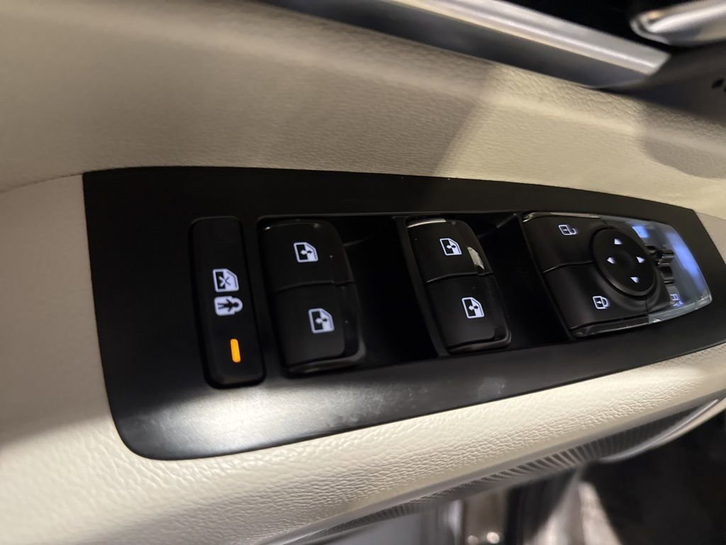 Used 2021 Kia Telluride EX w/ EX Premium Package image 10